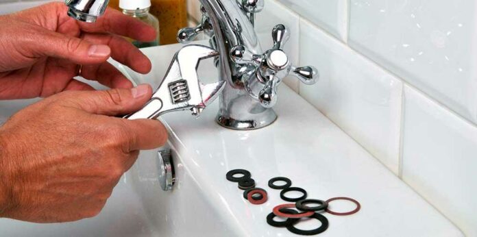 Советы от специалистов — как правильно выбрать и установить смеситель в ванной комнате